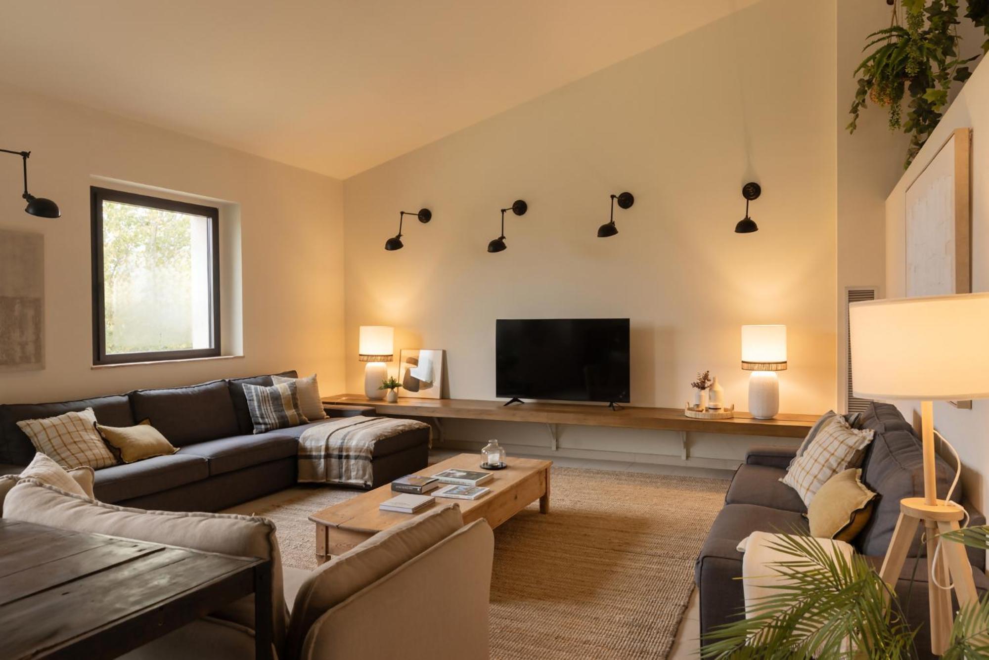 Can Bufi Espectacular Casa Con Piscina Interior Llagostera Exterior photo